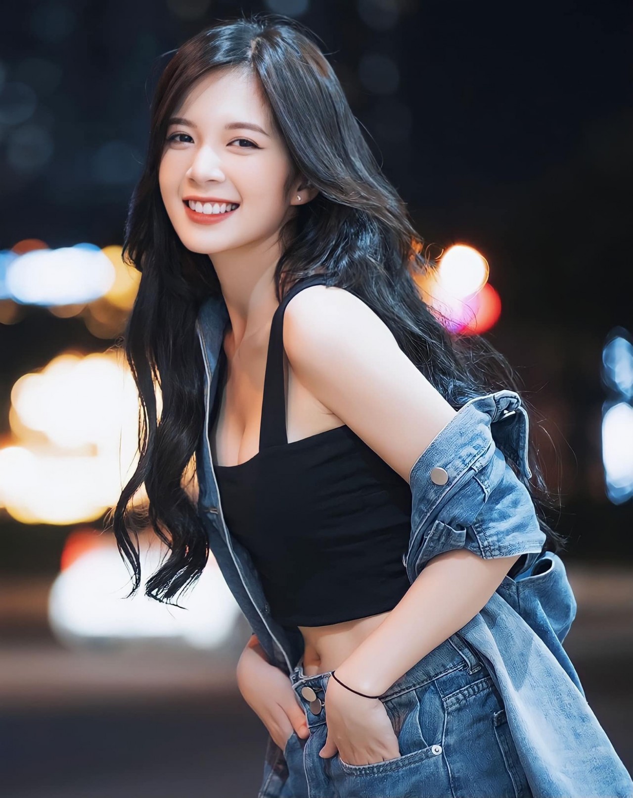 Diễn viên Ngọc Huyền 'Chúng ta của 8 năm sau'