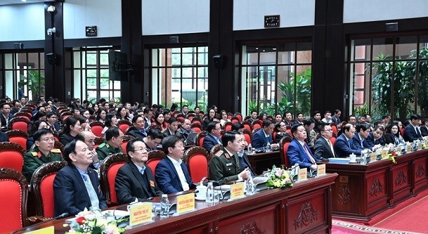 Hội nghị toàn quốc Tổng kết công tác thông tin đối ngoại; tuyên truyền biển, đảo, phân giới, cắm mốc và quản lý biên giới Hội nghị toàn quốc Tổng kết công tác thông tin đối ngoại; tuyên truyền biển, đảo, phân giới, cắm mốc và quản lý biên giới