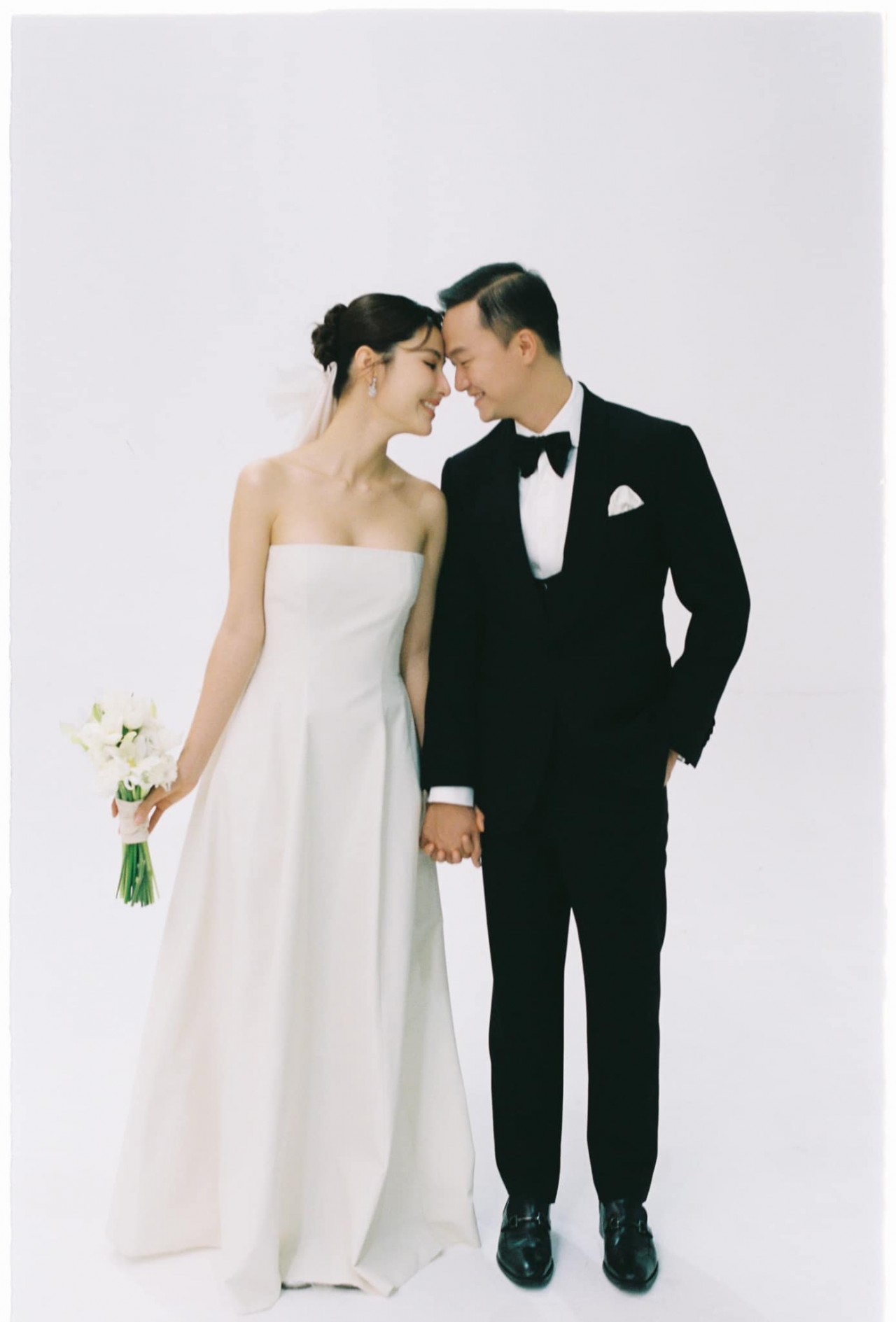 Ngắm ảnh cưới đẹp như mơ của Diễm My 9X Ngắm ảnh cưới đẹp như mơ của Diễm My 9X