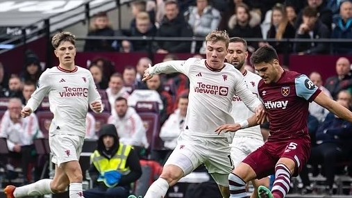 Man Utd: HLV Ten Hag phát biểu sau trận thua 0-2 trước West Ham