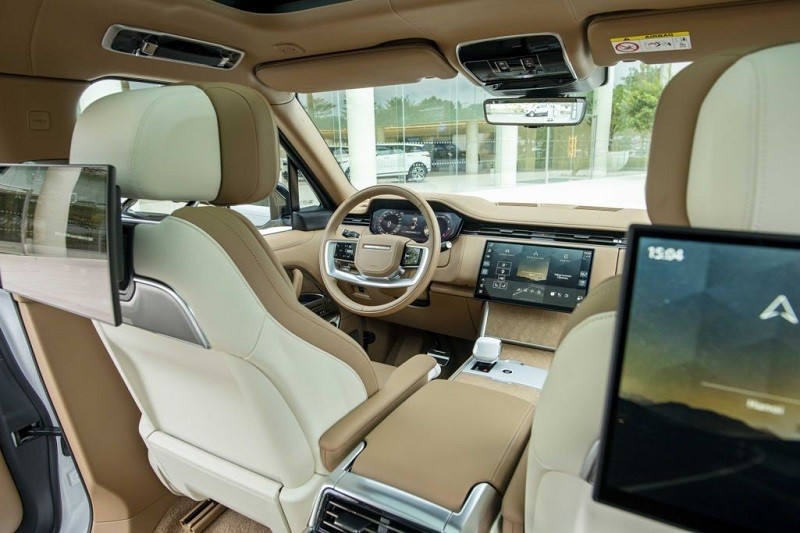 Cận cảnh Range Rover SV ra mắt tại Việt Nam, giá từ 16,869 tỷ đồng