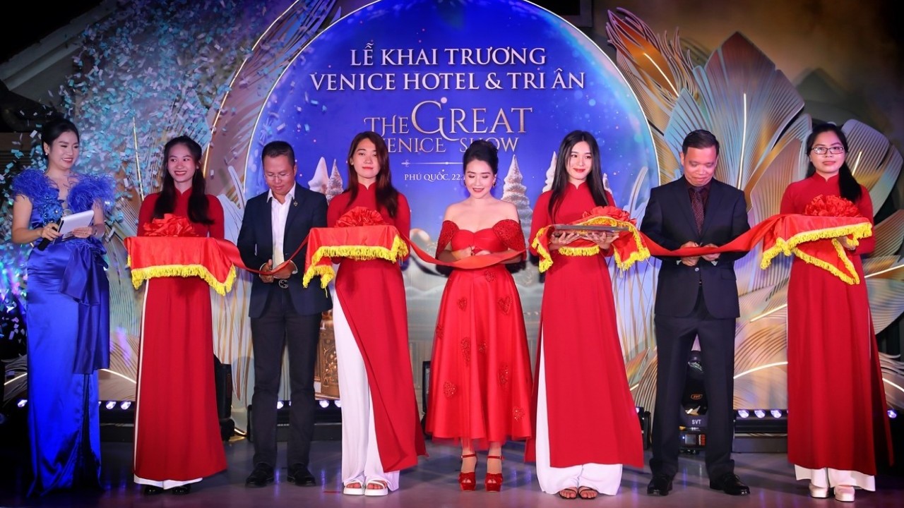 Khai trương khách sạn Venice Hotel Phú Quốc và khai mạc chợ đêm bên biển Vui-Fest Bazaar
