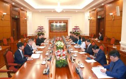 Thường trực Ban Bí thư Trương Thị Mai hội đàm với Đoàn đại biểu Đảng Cộng sản Nhật Bản