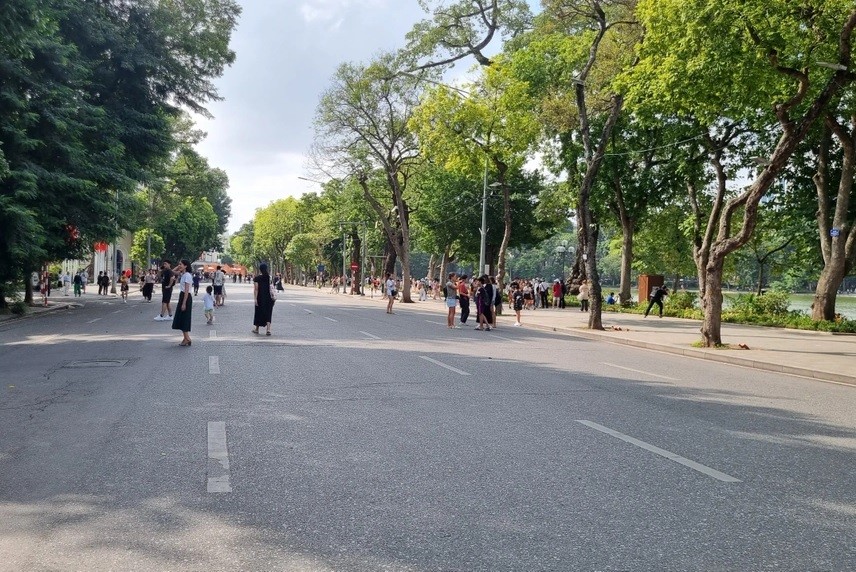 Tết Dương lịch 2024: Hà Nội kéo dài thời gian hoạt động các phố đi bộ quận Hoàn Kiếm Tết Dương lịch 2024: Hà Nội kéo dài thời gian hoạt động các phố đi bộ quận Hoàn Kiếm