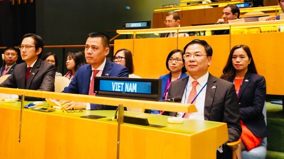 Quyền con người trong thời đại số hóa ở Việt Nam