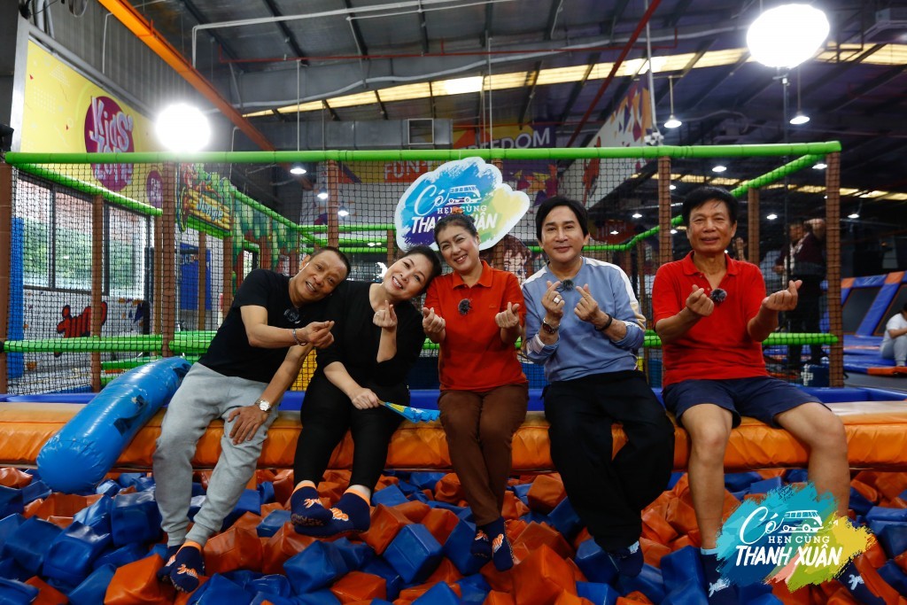 Có hẹn cùng thanh xuân - những chuyện giờ mới kể