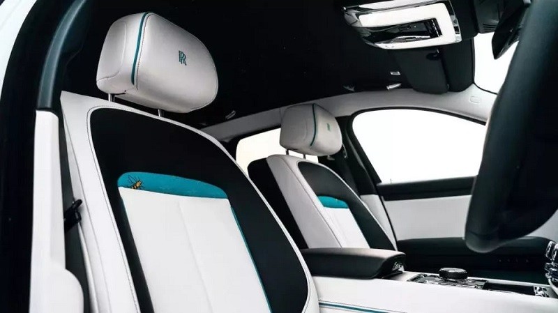 Điểm danh những siêu phẩm Rolls-Royce độc nhất thế giới ra mắt năm 2023 Điểm danh những siêu phẩm Rolls-Royce độc nhất thế giới ra mắt năm 2023