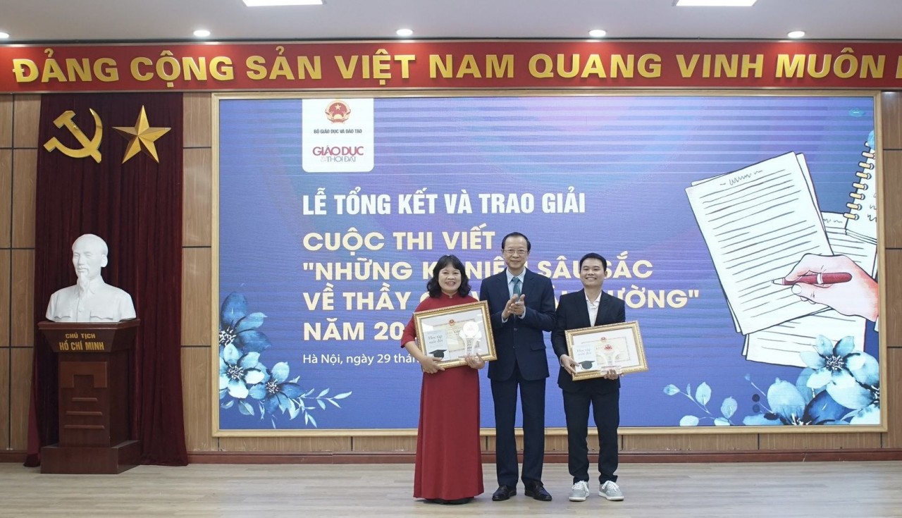 Cuộc thi viết 'Những kỷ niệm sâu sắc về thầy cô và mái trường': Minh chứng cho giá trị mà thầy cô và nhà trường dâng hiến