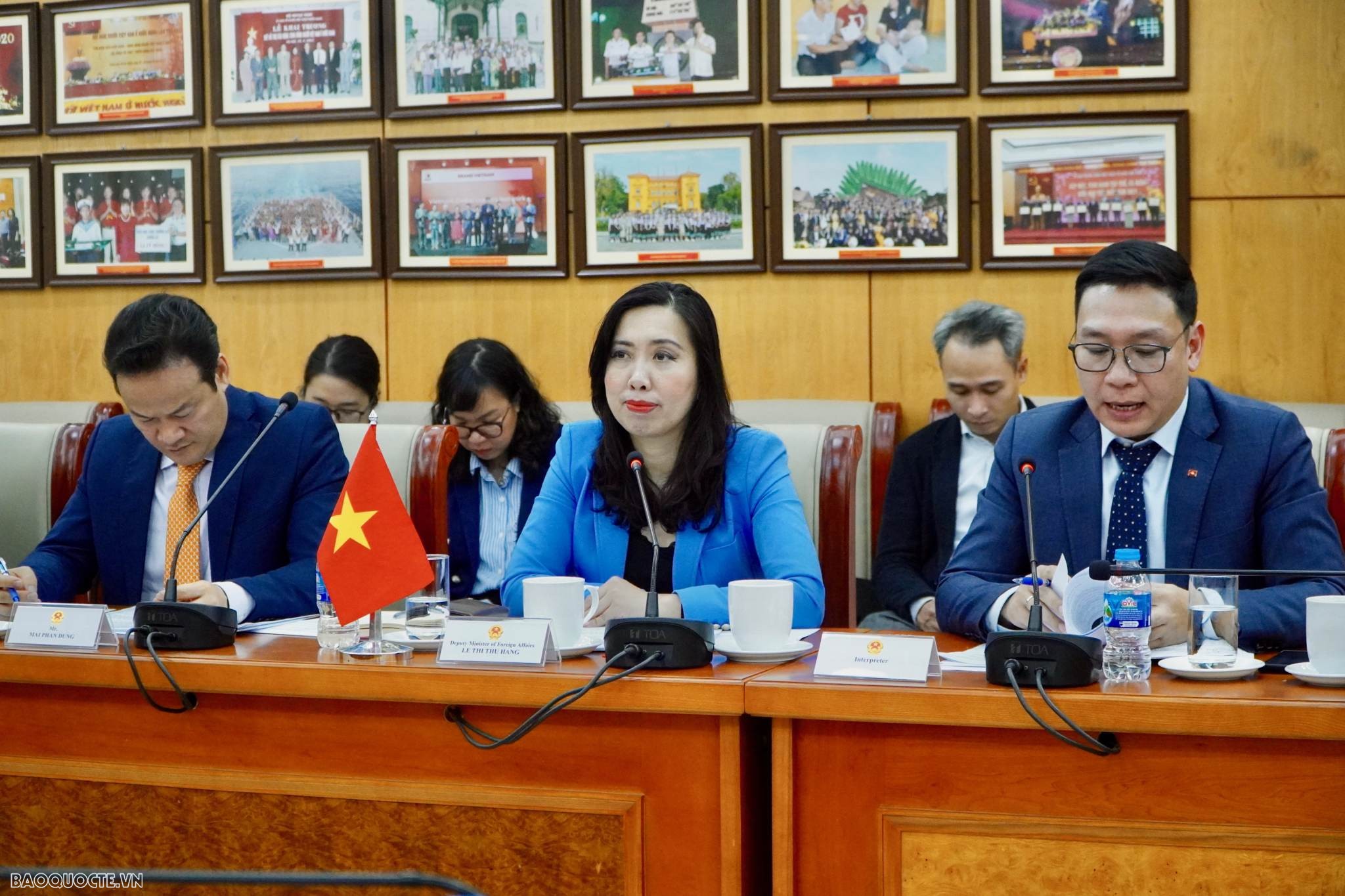 Việt Nam sẵn sàng đồng hành, hỗ trợ trong xây dựng và triển khai các chính sách đối với người gốc Lào ở nước ngoài Việt Nam sẵn sàng đồng hành, hỗ trợ trong xây dựng và triển khai các chính sách đối với người gốc Lào ở nước ngoài