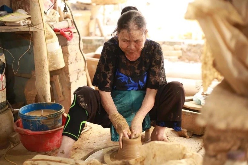 Triển lãm gốm Hương Canh, tôn vinh nghề gốm thủ công truyền thống hiếm hoi của Việt Nam