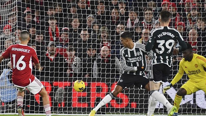 Ngoại hạng Anh: Man Utd thất bại trước Nottingham Forest trên sân City Ground