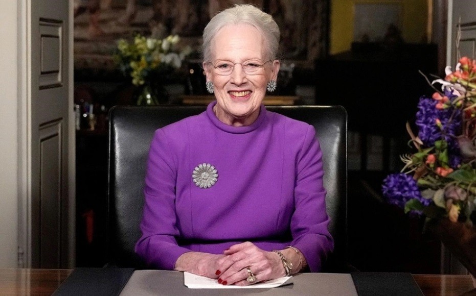 Nữ hoàng Đan Mạch bất ngờ tuyên bố thoái vị, truyền ngôi cho con trai