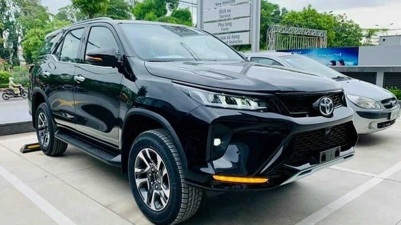 Cận cảnh Toyota Fortuner 2024 vừa ra mắt tại Việt Nam, giá từ 1,055 tỷ đồng