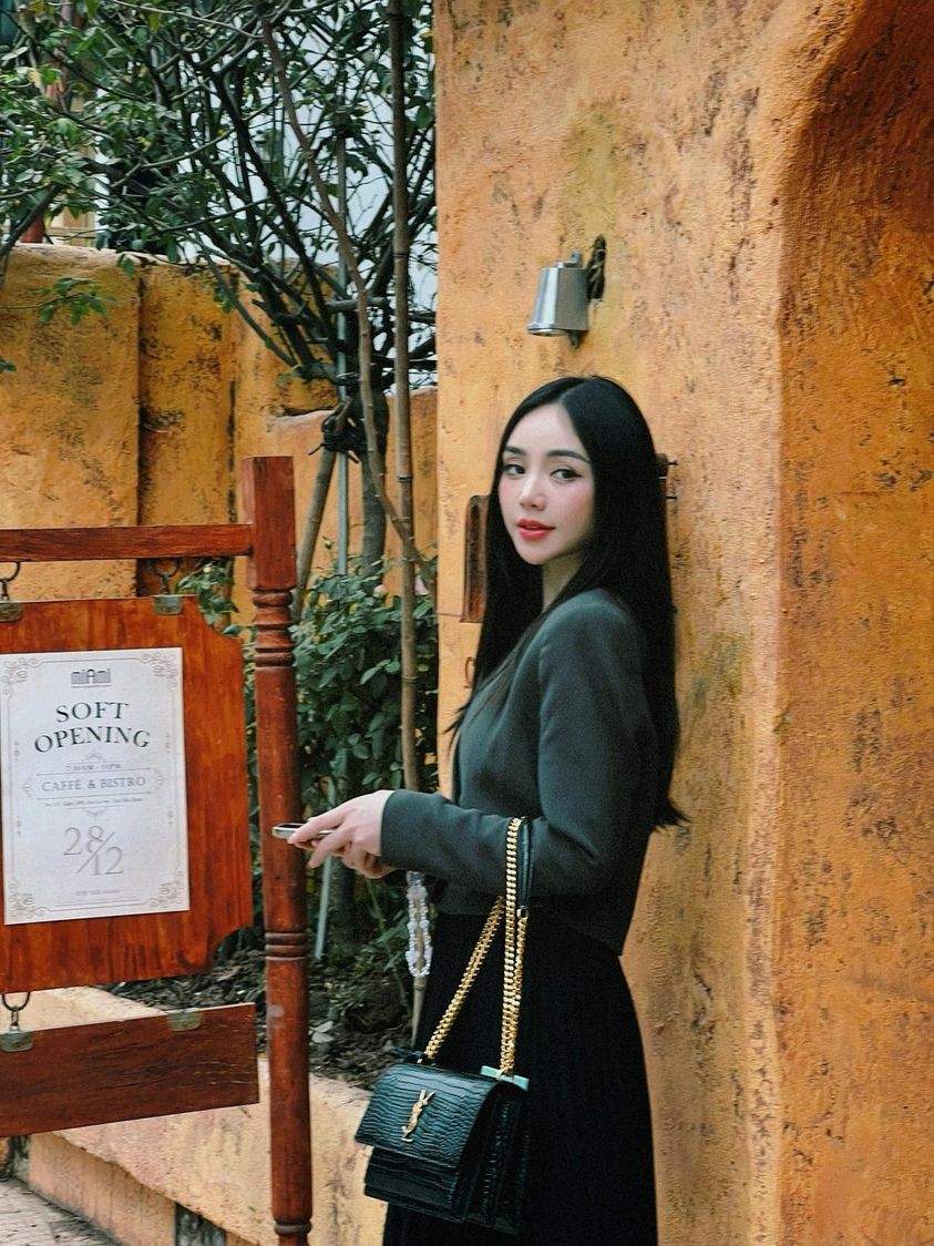 Gu thời trang đời thường của diễn viên Quỳnh Kool