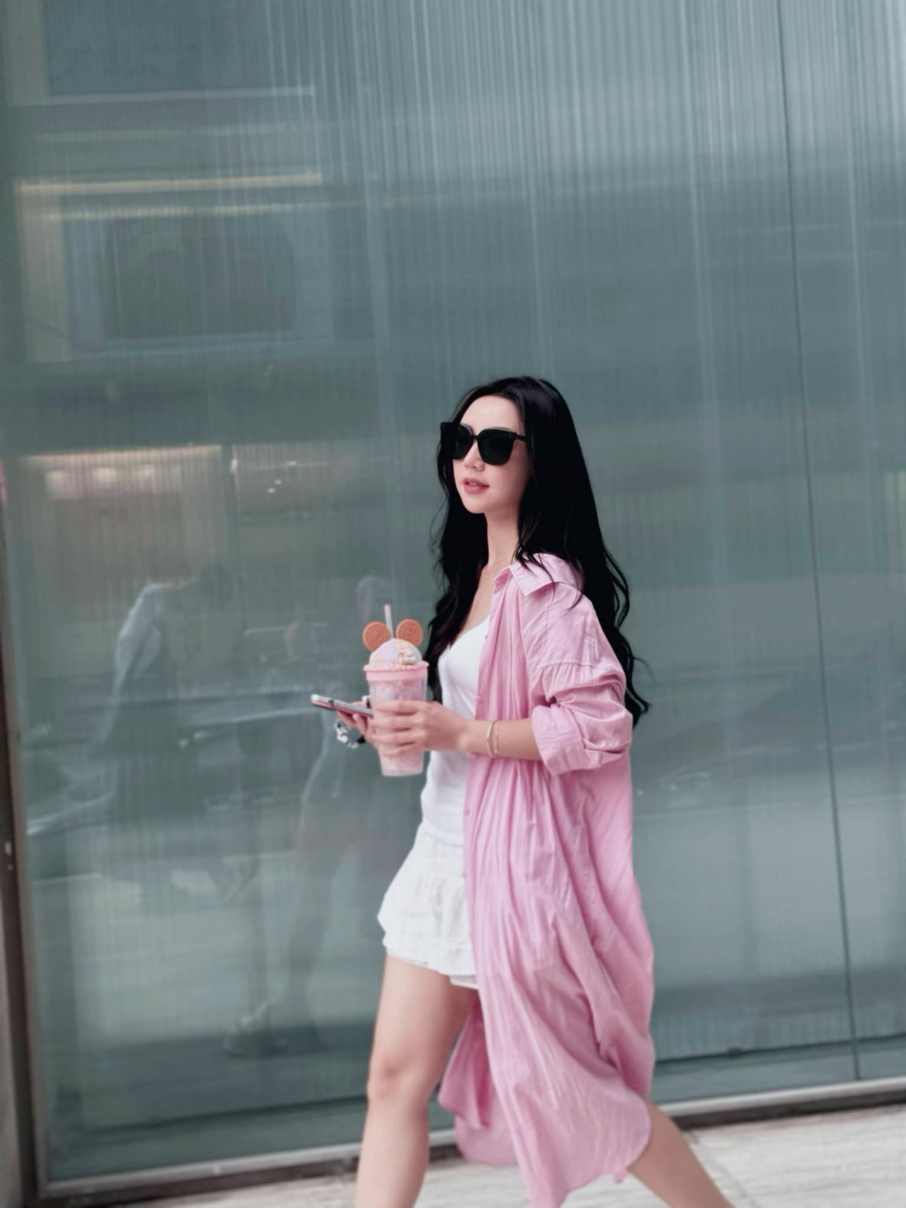 Gu thời trang đời thường của diễn viên Quỳnh Kool