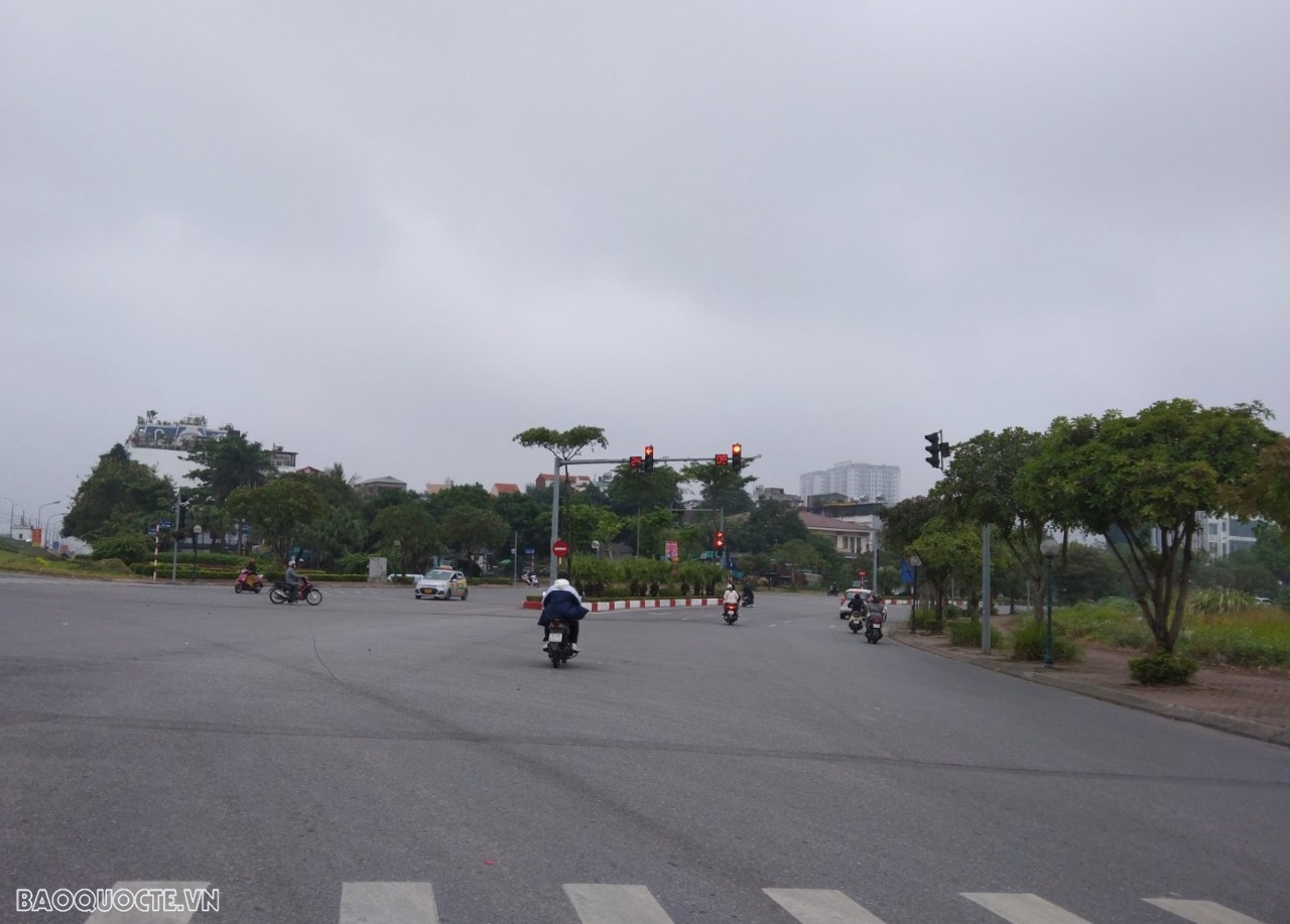 Dự báo thời tiết 10 ngày tới (6-15/1): Bắc Bộ, Bắc Trung Bộ rét về đêm và sáng, mưa nhỏ rải rác; Trung Trung Bộ mưa rào; Đông Nam Bộ nắng nóng cục bộ Dự báo thời tiết 10 ngày tới (6-15/1): Bắc Bộ, Bắc Trung Bộ rét về đêm và sáng, mưa nhỏ rải rác; Trung Trung Bộ mưa rào; Đông Nam Bộ nắng nóng cục bộ