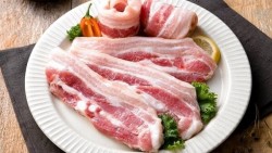 Giá heo hơi hôm nay 20/2: Thị trường lặng sóng