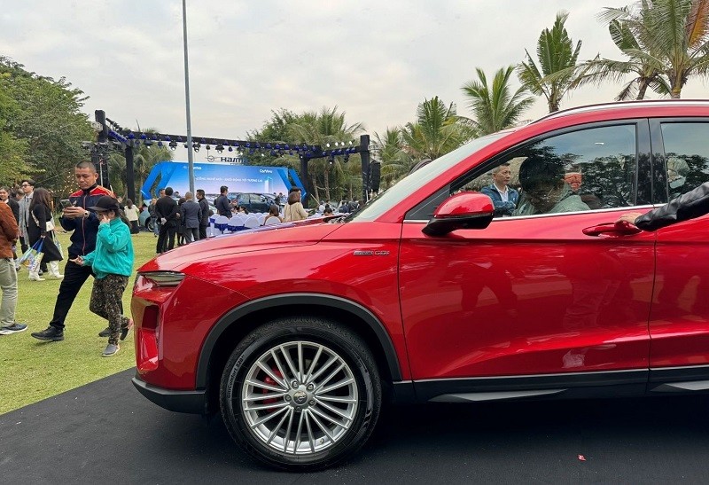 Haima 8S 2024 chuẩn bị về Việt Nam, giá dự kiến từ 600 triệu đồng Haima 8S 2024 chuẩn bị về Việt Nam, giá dự kiến từ 600 triệu đồng