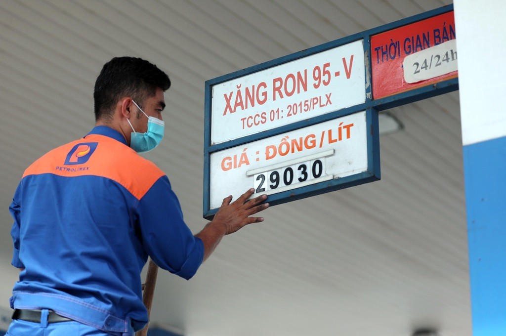 Giá xăng dầu hôm nay 21/3: Dầu Brent và WTI cùng tăng nhẹ; xăng trong nước chiều nay sẽ tăng trở lại? Giá xăng dầu hôm nay 21/3: Dầu Brent và WTI cùng tăng nhẹ; xăng trong nước chiều nay sẽ tăng trở lại?