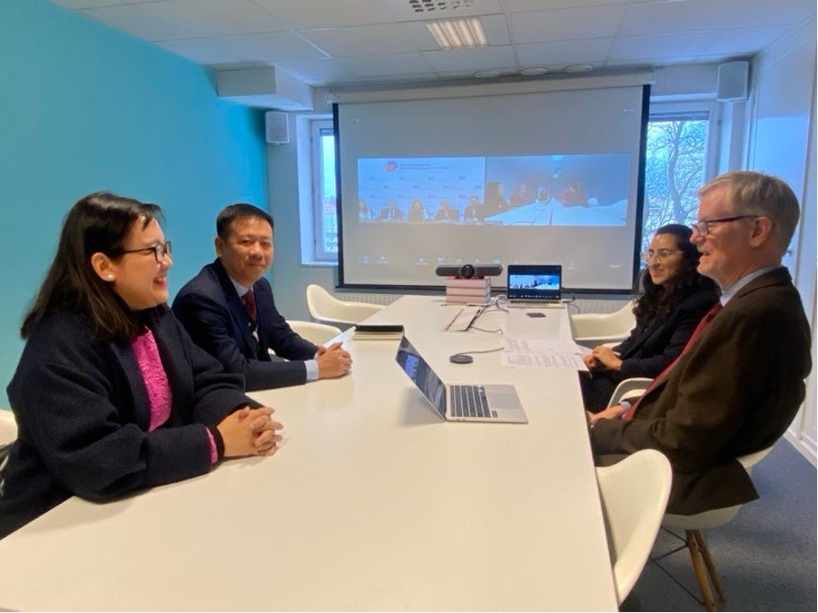 Học viện Ngoại giao ký MOU với Viện nghiên cứu Hòa bình quốc tế Stockholm