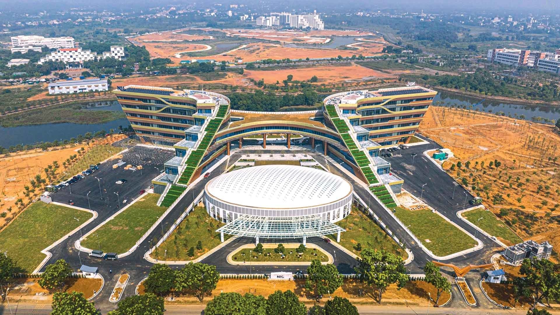 Đầu tư nước ngoài vào Việt Nam 2024: Cơ hội lớn trong ‘chiếc bánh khổng lồ’