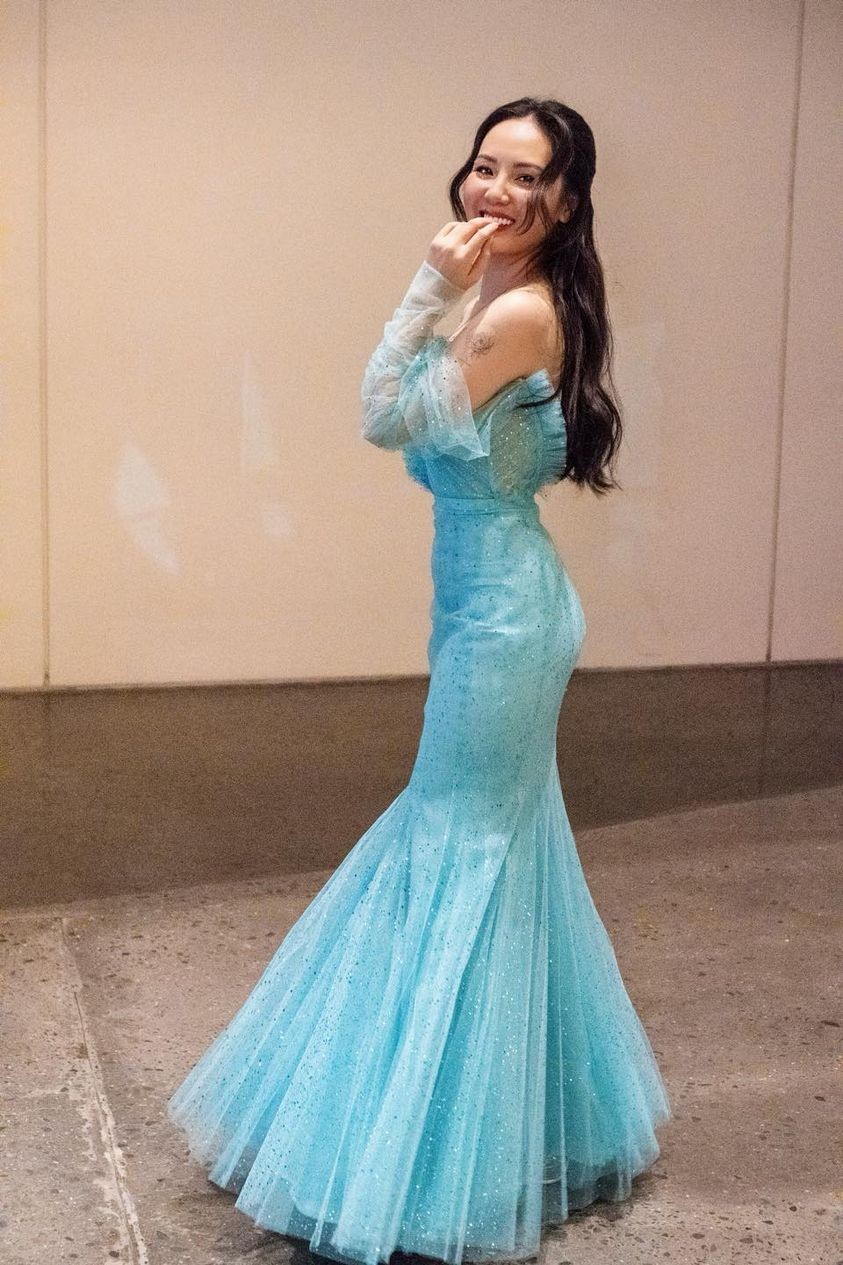 Ca sĩ Phương Linh