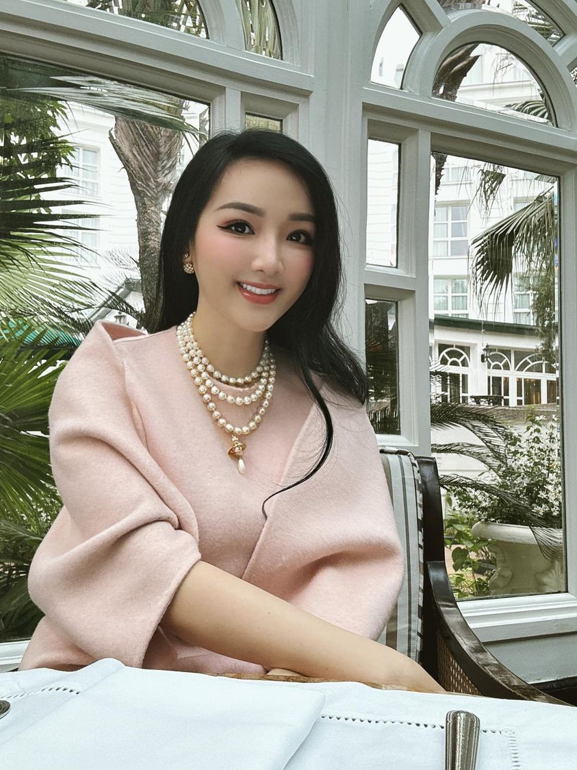 Hoa hậu Giáng My Hoa hậu Giáng My