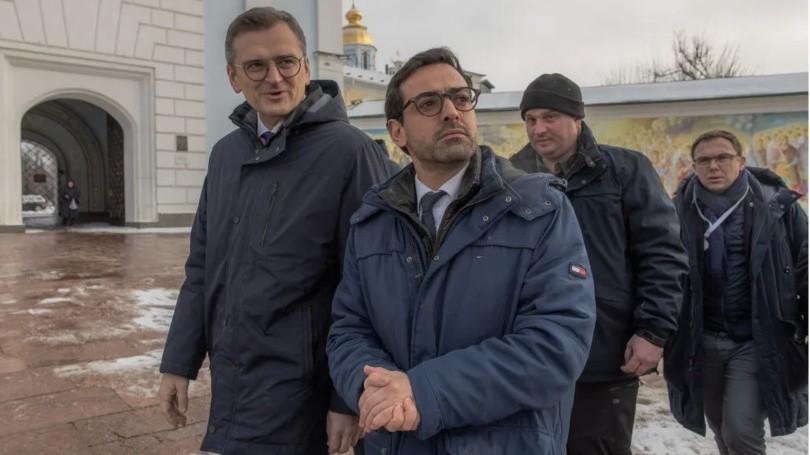 Vừa nhậm chức, tân Ngoại trưởng Pháp liền đi thăm Ukraine