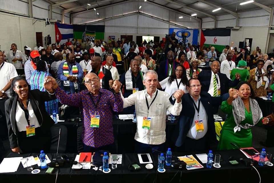 Các tổ chức thuộc liên minh cầm quyền Nam Phi kêu gọi Mỹ làm điều này với Cuba Các tổ chức thuộc liên minh cầm quyền Nam Phi kêu gọi Mỹ làm điều này với Cuba