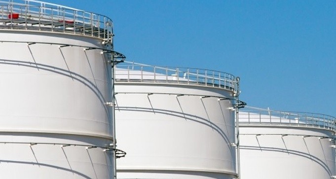 Giá xăng dầu hôm nay 16/1: Giá xăng dầu hôm nay 16/1: Dầu Brent tăng, dầu WTI giảm