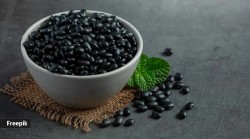 Thường xuyên bổ sung 6 thực phẩm màu đen giúp đẩy lùi tình trạng tóc bạc sớm