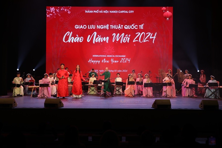 đêm giao lưu nghệ thuật quốc tế “Chào năm mới 2024”