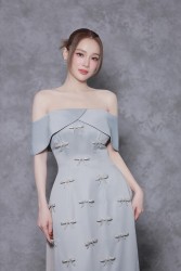 Vóc dáng thon gọn, gợi cảm sau sinh của diễn viên Nhã Phương