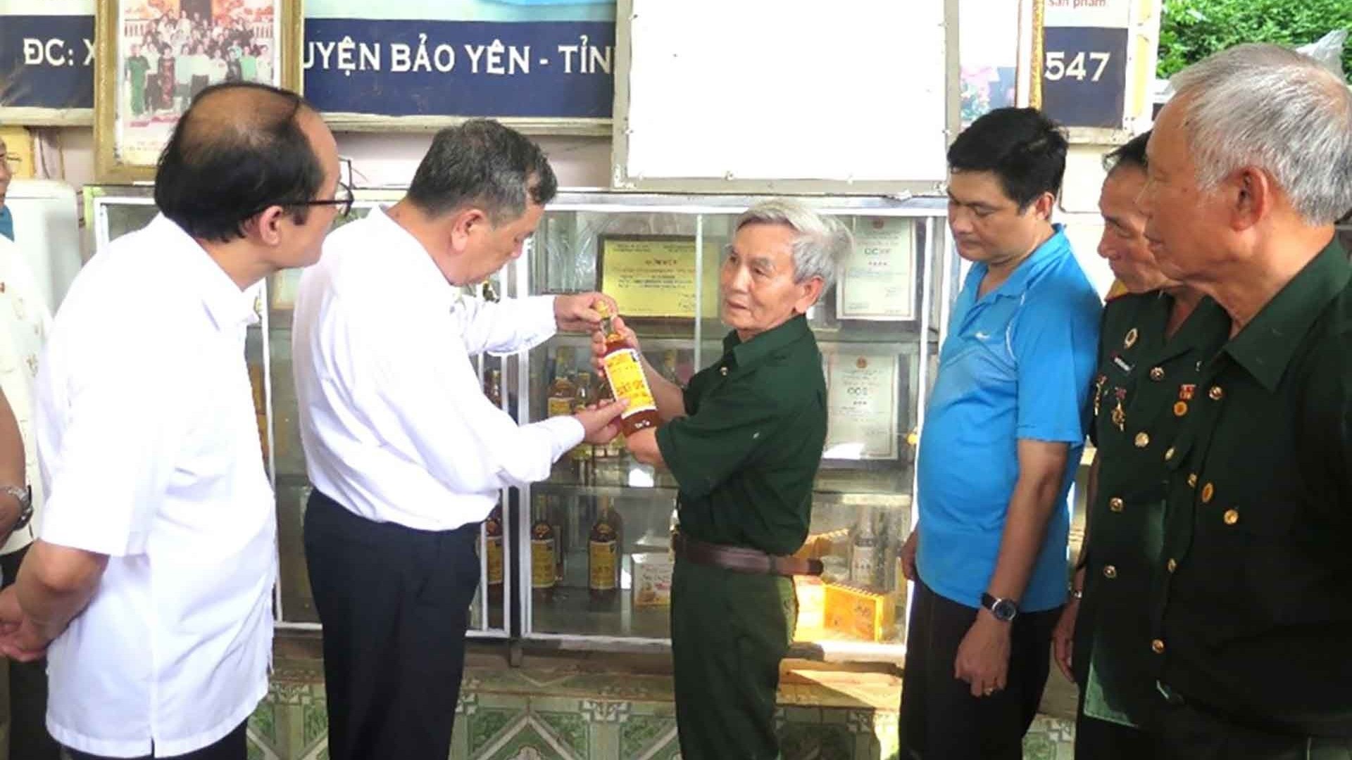 Những tấm gương vượt lên chính mình