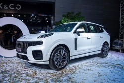 Cập nhật bảng giá lăn bánh các mẫu xe Lynk & Co vừa ra mắt thị trường Việt Nam