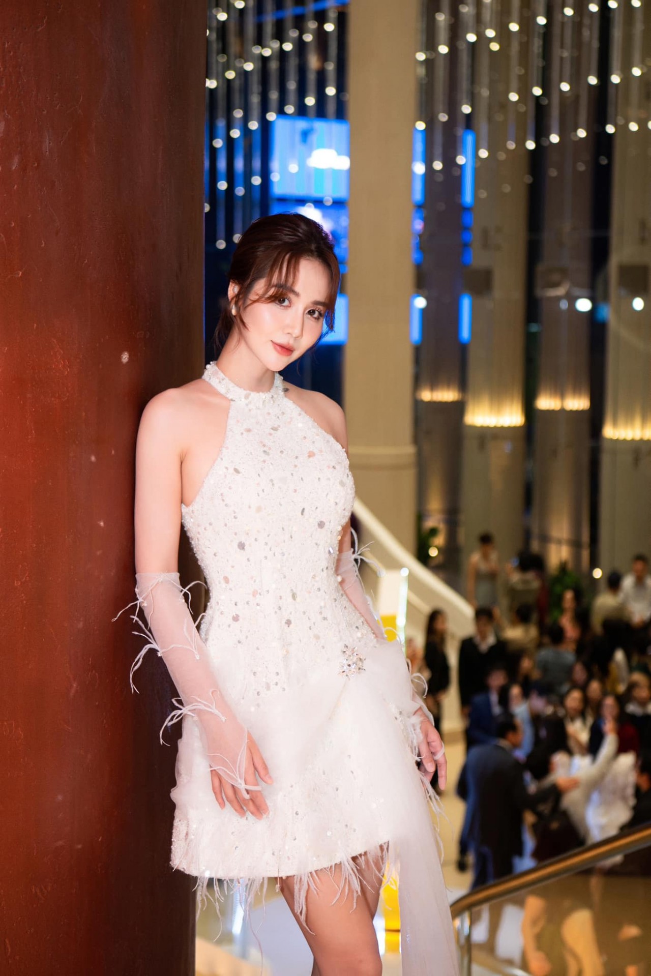 So bì nhan sắc của 3 nữ diễn viên Chúng ta của 8 năm sau: Huyền Lizzie, Quỳnh Kool, Thùy Anh So bì nhan sắc của 3 nữ diễn viên Chúng ta của 8 năm sau: Huyền Lizzie, Quỳnh Kool, Thùy Anh