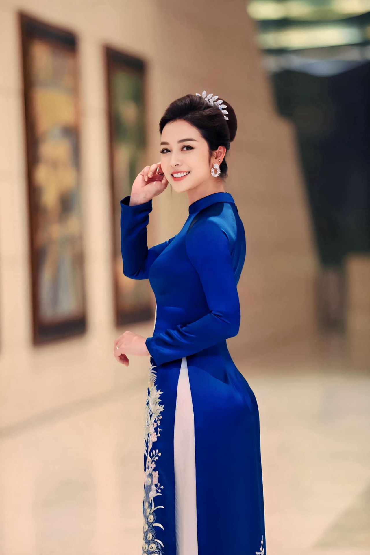 Hoa hậu Jennifer Phạm