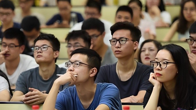 Nhiều trường đại học hàng đầu châu Á của Trung Quốc bỏ bảng điểm