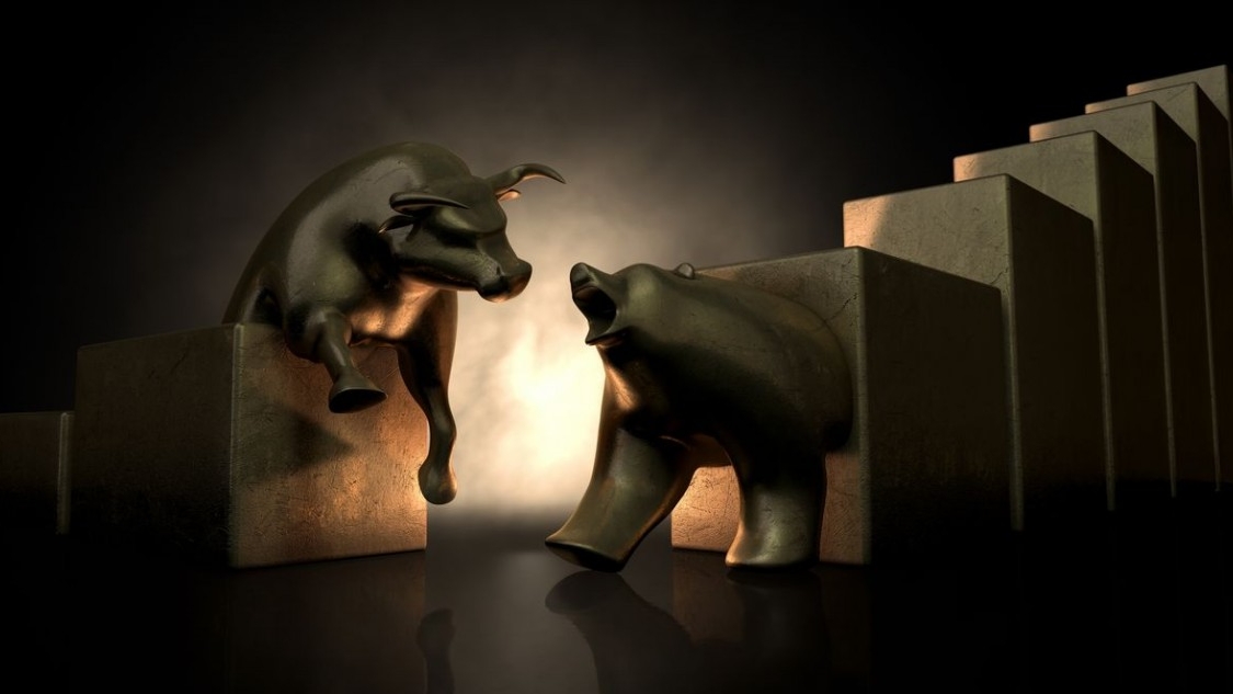 Giá vàng hôm nay 9/4/2025: Giá vàng đã chạm đáy, đầu cơ giá lên lại vào cuộc, đầu tư khi tâm lý lo ngại thương chiến bao trùm?