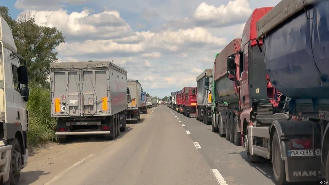 Căng thẳng Ba Lan-Ukraine: Warsaw quyết không xuống thang, đồng lòng cùng 4 thành viên EU không 'nhân nhượng' ngũ cốc từ Kiev