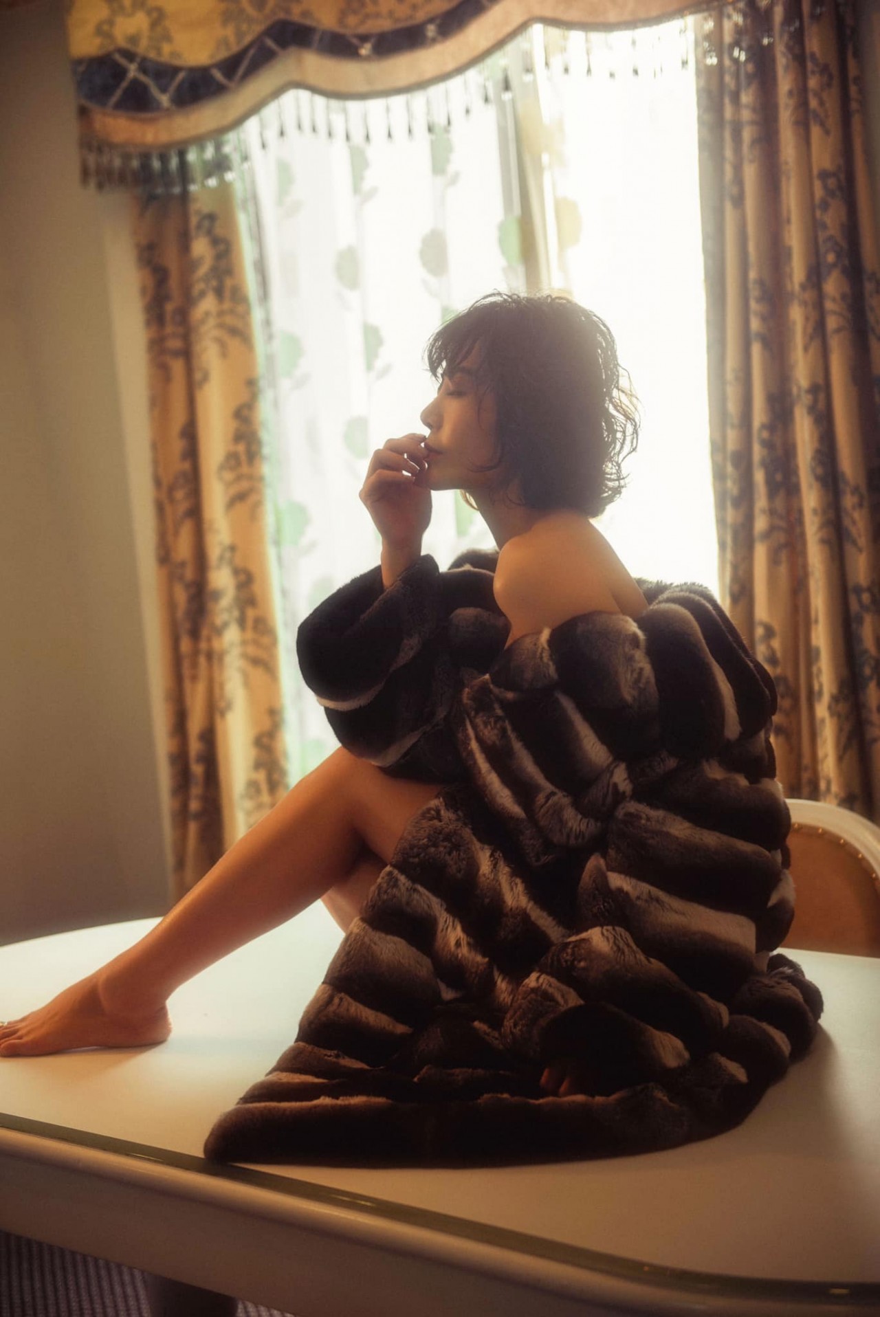 Diễn viên Thanh Hương gợi cảm hết nấc Diễn viên Thanh Hương gợi cảm hết nấc