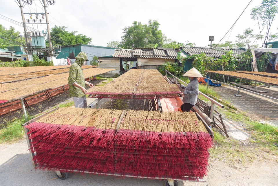 Phong vị Tết ở làng nghề Hà Nội Các làng nghề Hà Nội sôi động vào dịp cận Tết Nguyên đán