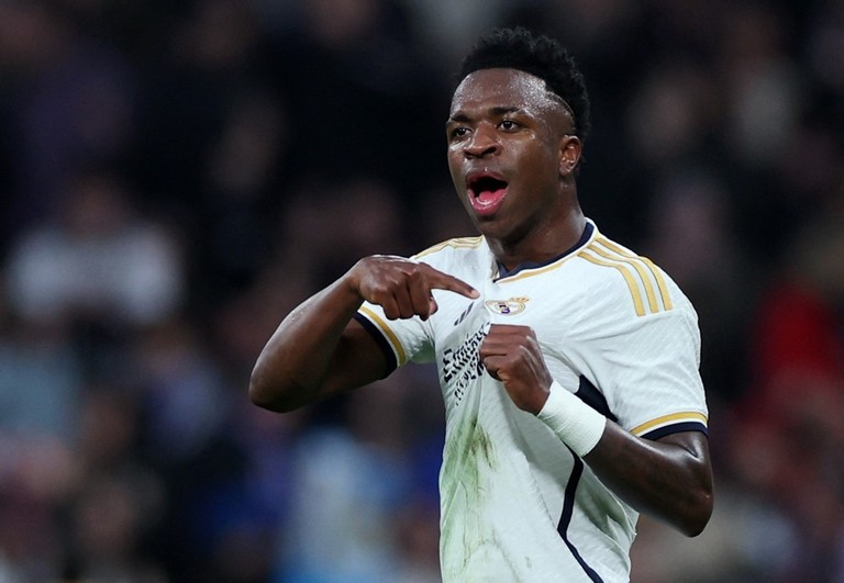 Niềm vui của ngôi sao chạy cánh người Brazil. Niềm vui của ngôi sao chạy cánh người Brazil.