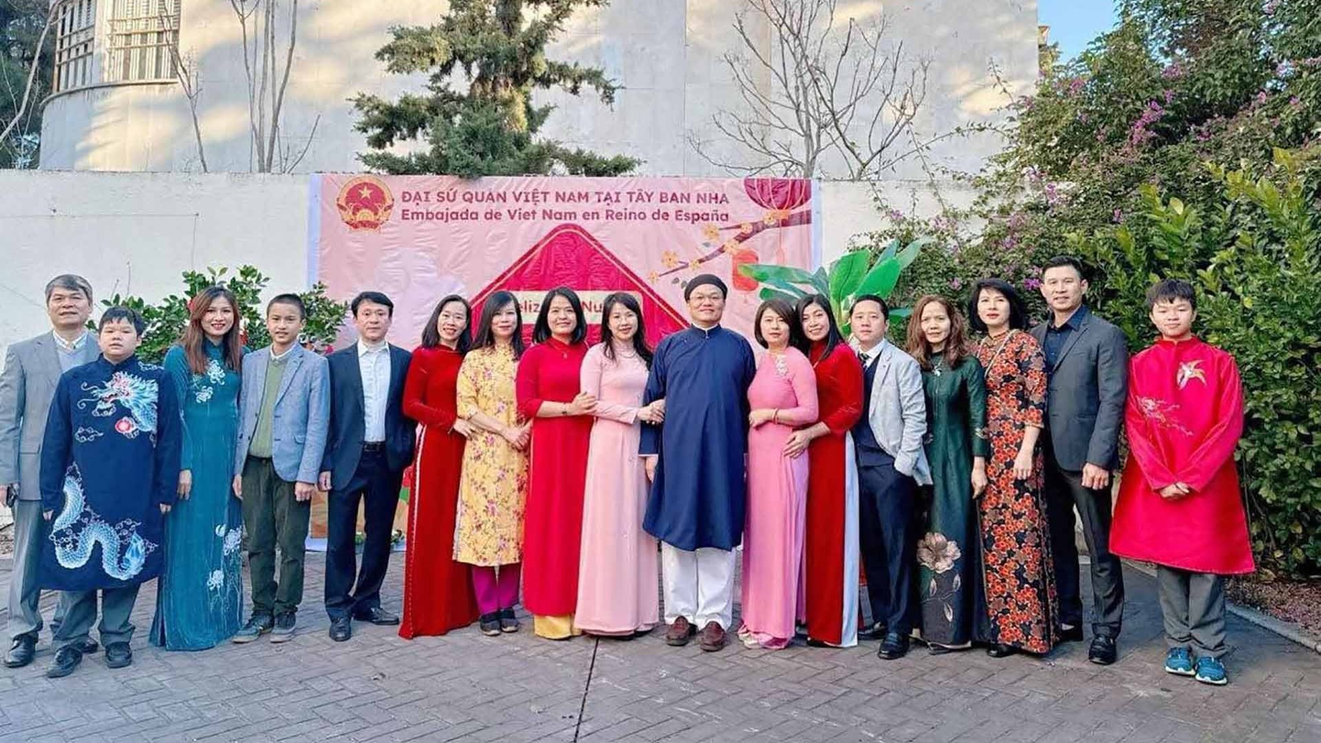 Vui Xuân đón Tết, gắn kết yêu thương của cộng đồng người Việt Nam tại Tây Ban Nha