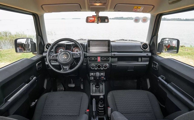 Lộ giá xe Suzuki Jimny ở mức 905 triệu tại Hà Nội?