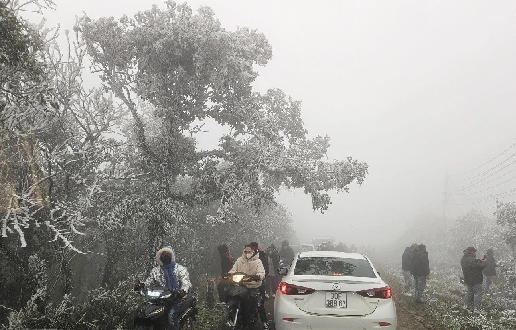 Một số hình ảnh băng giá