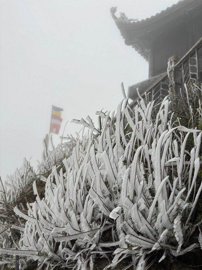 Một số hình ảnh băng giá