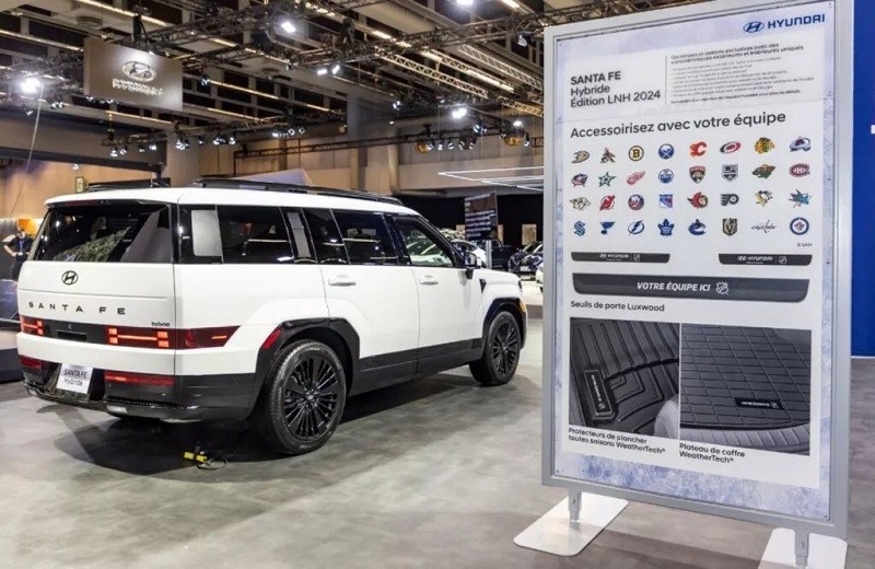 Cận cảnh Hyundai SantaFe NHL Edition 2024 phiên bản giới hạn chỉ 500 xe Cận cảnh Hyundai SantaFe NHL Edition 2024 phiên bản giới hạn chỉ 500 xe