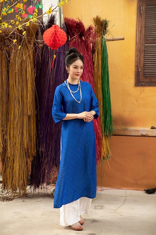 Diễn viên Dương Cẩm Lynh