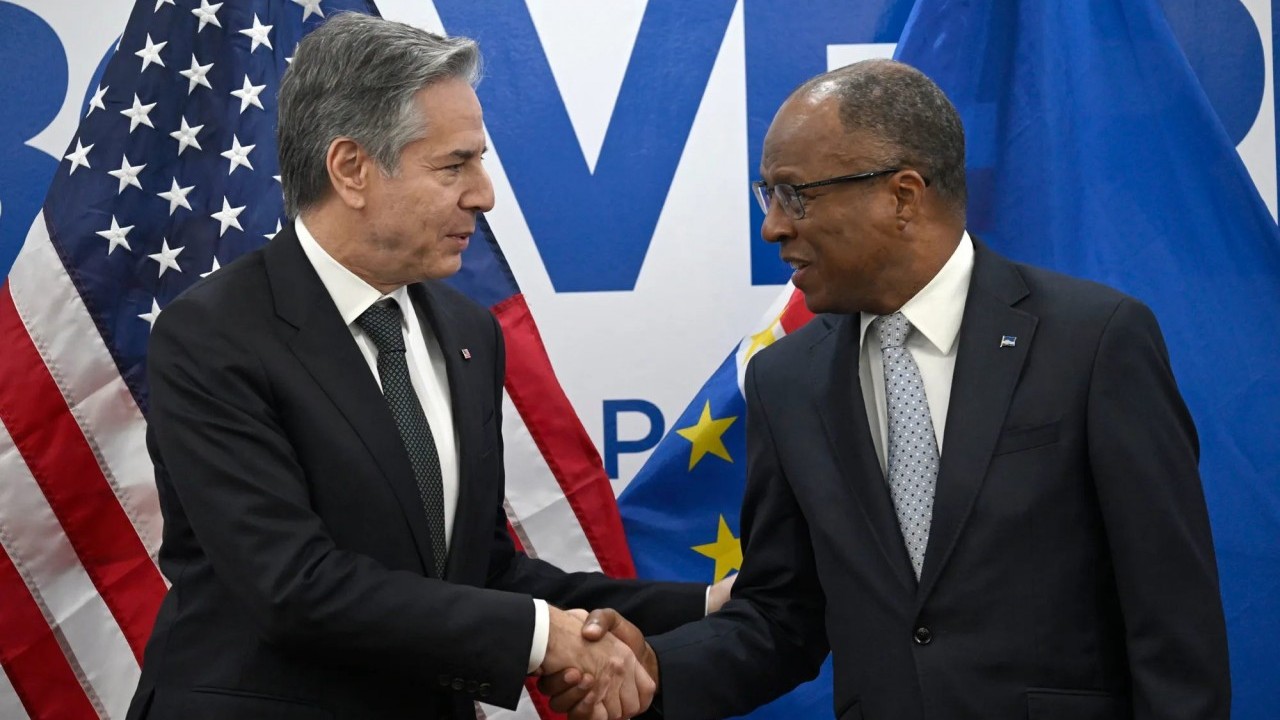 Sức nóng cạnh tranh chiến lược Mỹ-Trung tại châu Phi